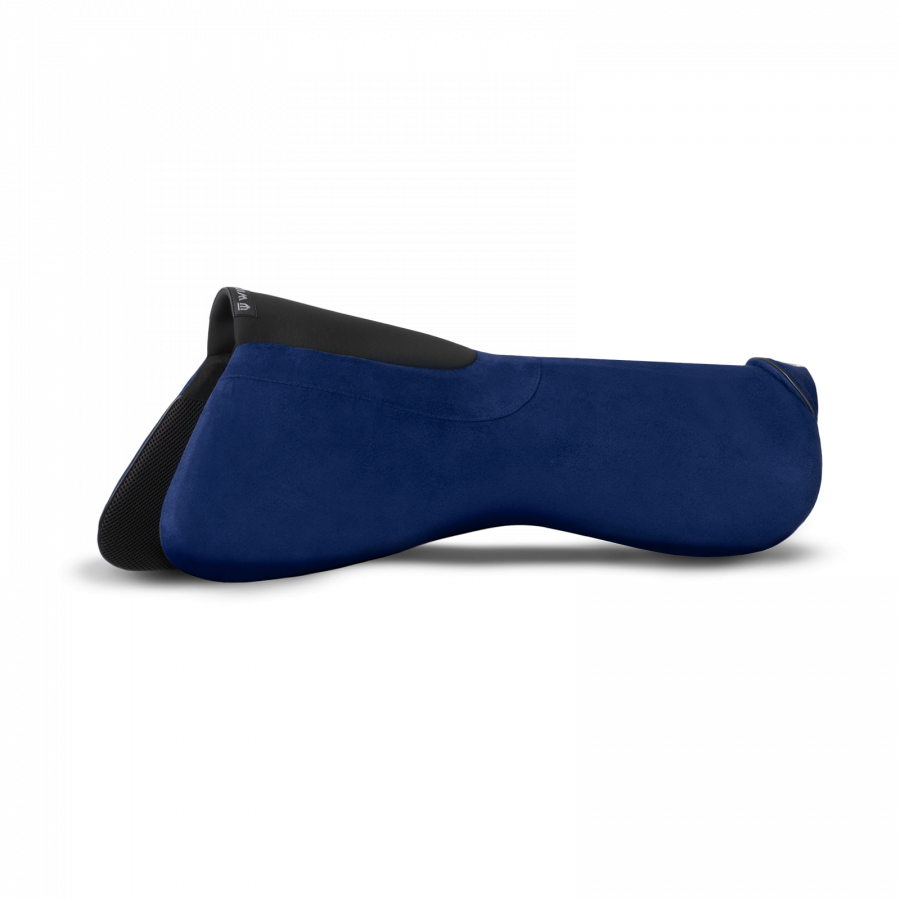 Winderen dressage half pad in dark blue