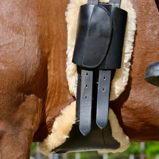 Correct Connect Pressure Relief Comfort Short Girth - Sheepskin